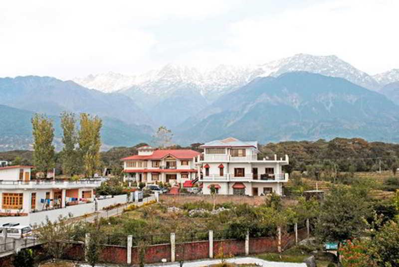 Hotel Club Mahindra Dharamshala Exterior foto